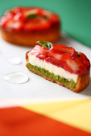 Bread-Cloud-Studio-Basil-Strawberry-Tartelette-DI0A2669
