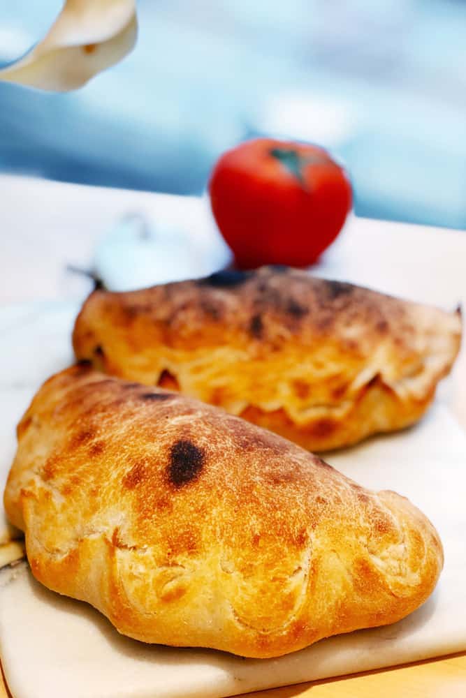 Bread-Cloud-Studio-Calzone-IMG_5053
