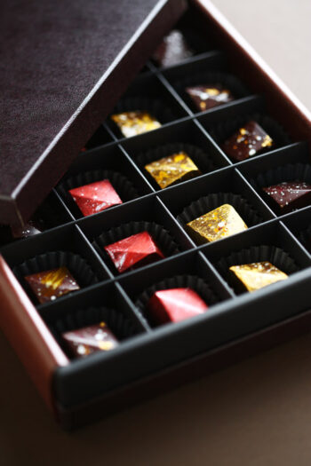 Bread-Cloud-Studio-Chocolate-Bonbon-8370