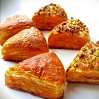 Workshop by Ginny Choy: Laugenecken - 2026-04-03-fri-holiday-1pm