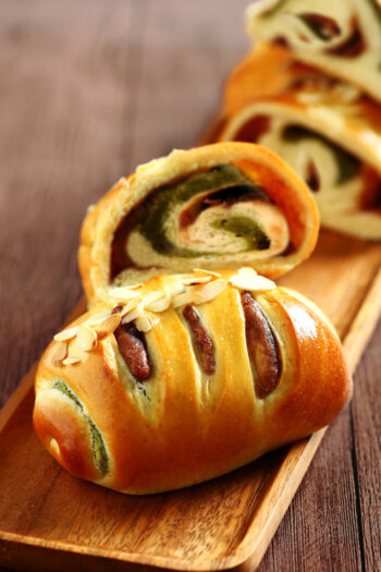 Bread-Cloud-Studio-Sarah-Yam-Red-Bean-Mochi-6930-4