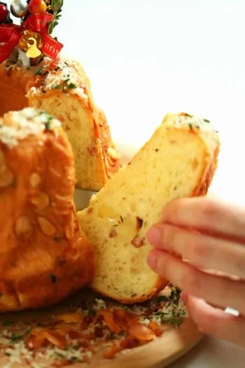 Bread-Cloud-Studio-Sarah-Yam-Savory-Kouglof-GD-DI0A8811-1500