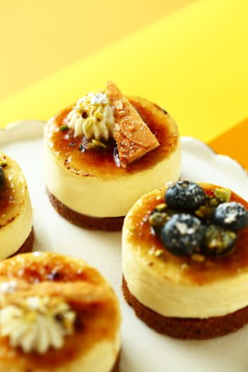 Bread-Cloud-Studio-Tina-Mok-Blueberries-Mango-Cheese-Cake-0317