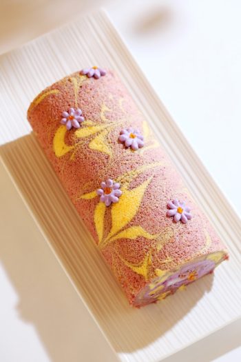 Bread-Cloud-Studio-Tina-Mok-Taro-Mochi-Flower-Roll-Cake-8088a
